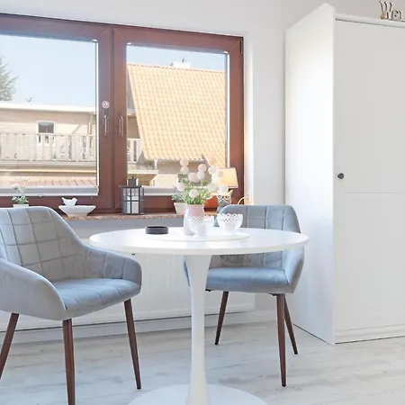 Haus Schwanensee Maritimes Am Ploener Daire *