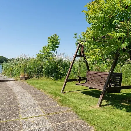 Haus Schwanensee Maritimes Am Ploener Bosau